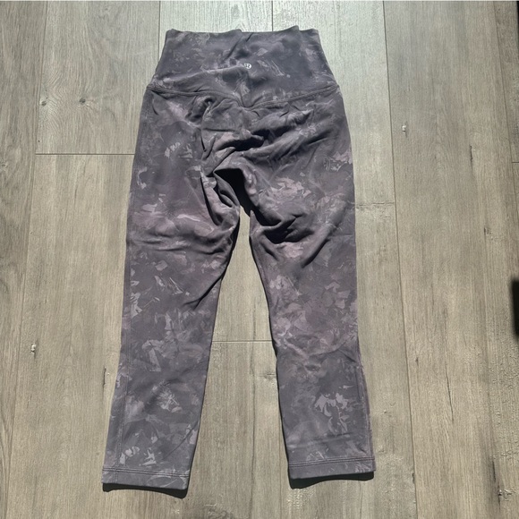 Lululemon Align - double lined - 21 inch inseam - size 4 - Picture 5 of 5